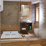 Nocleg ze śniadaniem Twin Towers Luxury 4*