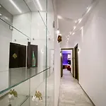 Twin Towers Luxury Neapol