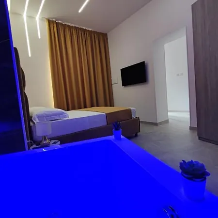 Twin Towers Luxury לינה וארוחת בוקר נאפולי