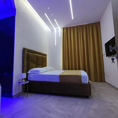 Twin Towers Luxury לינה וארוחת בוקר נאפולי