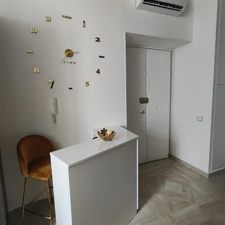 Twin Towers Luxury 4*
