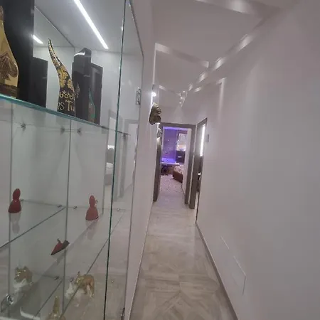 Bed and Breakfast Twin Towers Luxury Νάπολη