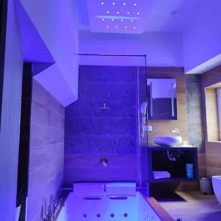 Twin Towers Luxury Bed and Breakfast