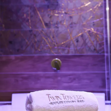 Twin Towers Luxury 4* Νάπολη