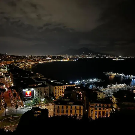 Twin Towers Luxury Naples
