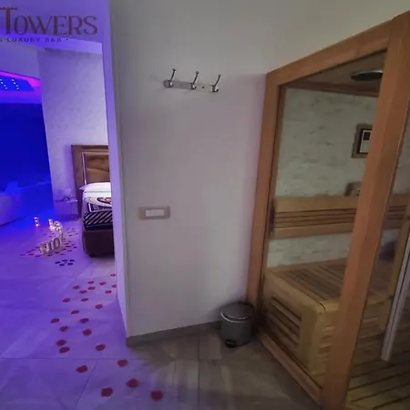 Twin Towers Luxury Bed & Breakfast